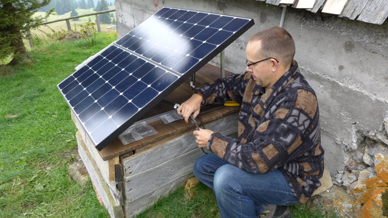Solarzellen Test in den Bergen